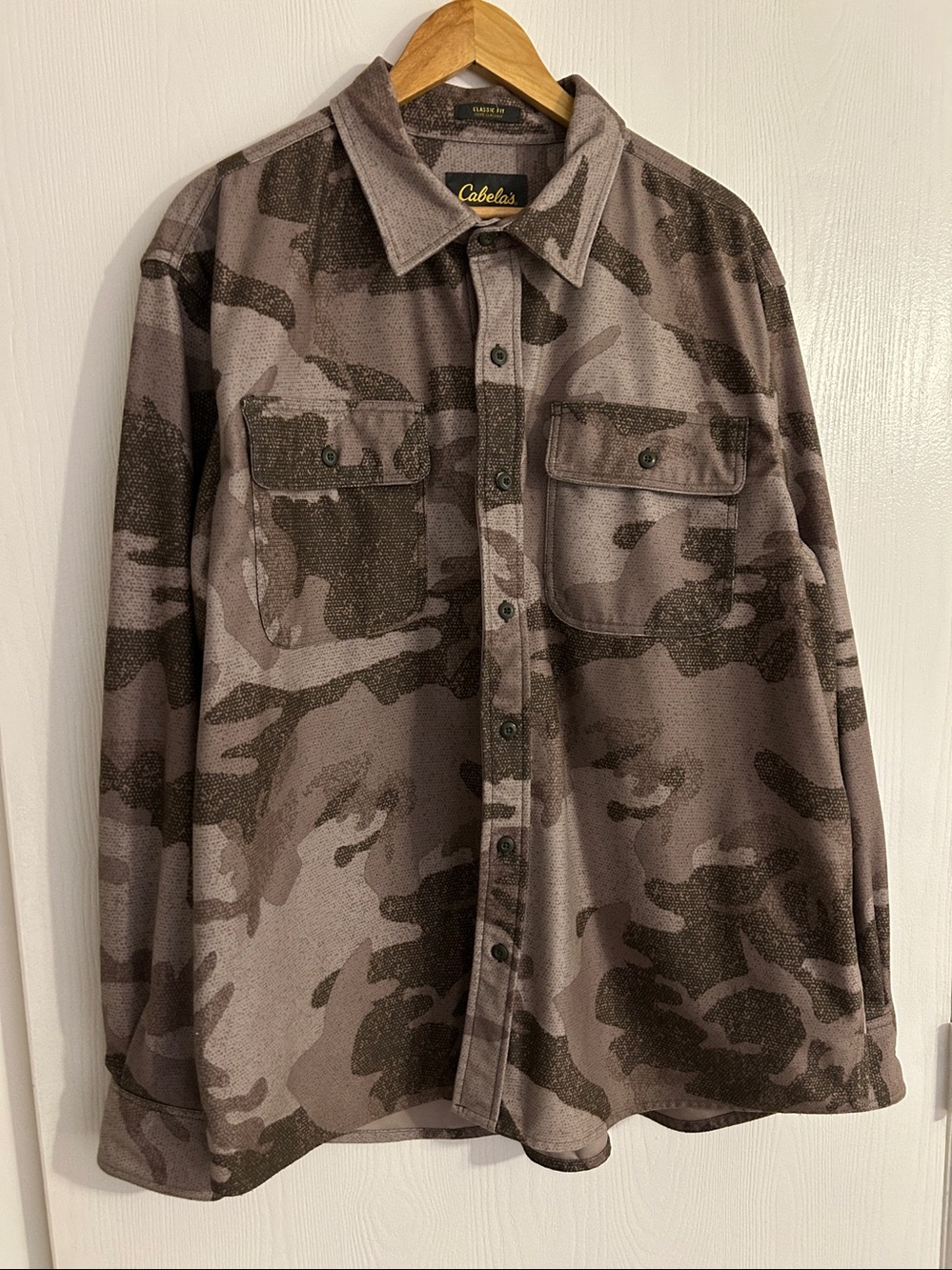 Cabela's Men's Camouflage Button Shirt Jacket
